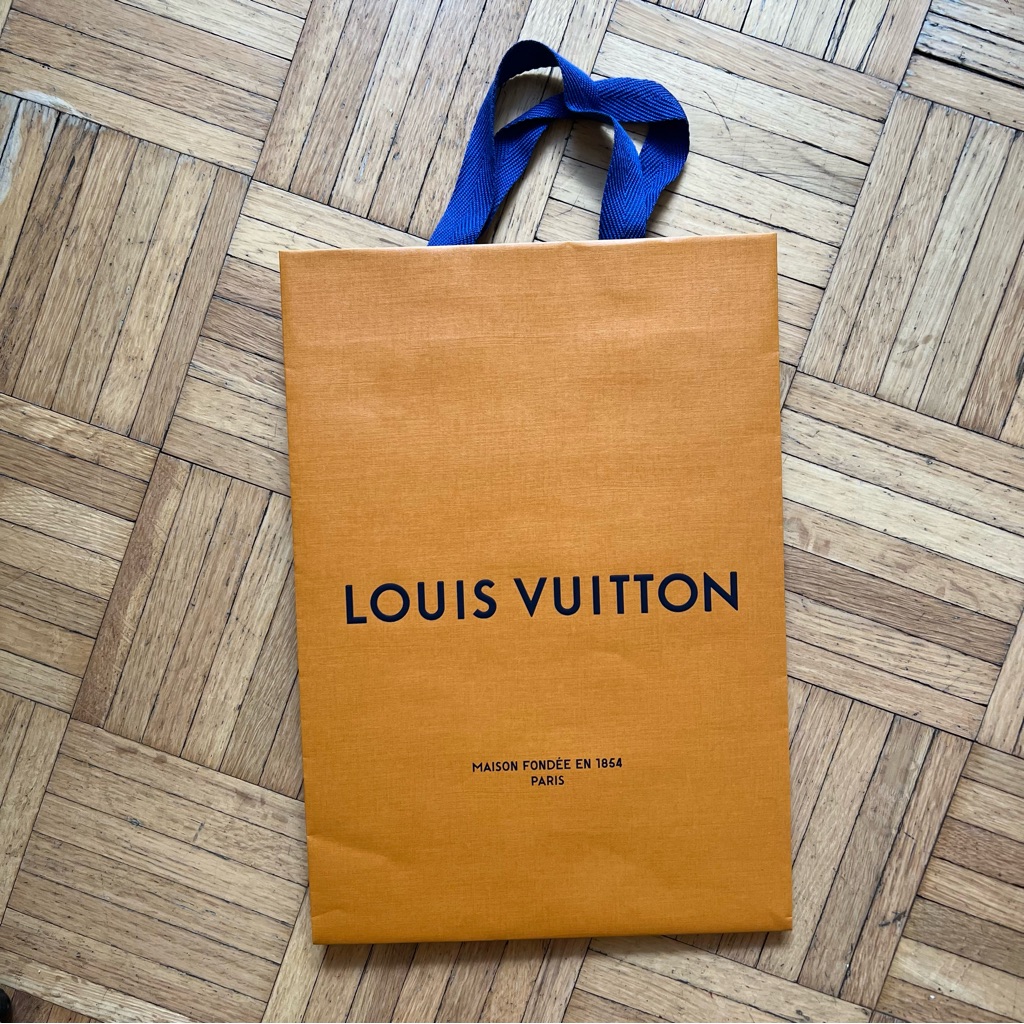 Louis Vuitton Medium Gift Bag
